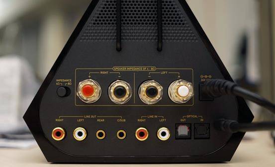 Sound_Blaster_X7_review3_553x337