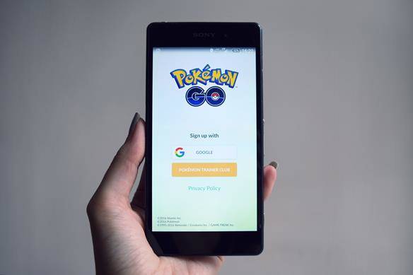 pokemon-pokemon-go-mobile-trends-smartphone-163042_584x389