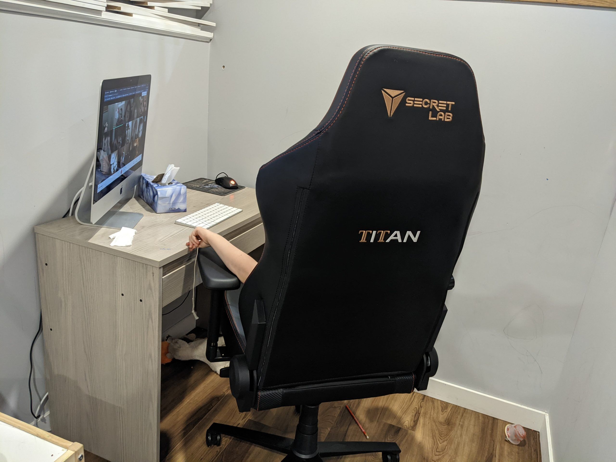 Secret Lab Titan Stealth Gaming Chair Review