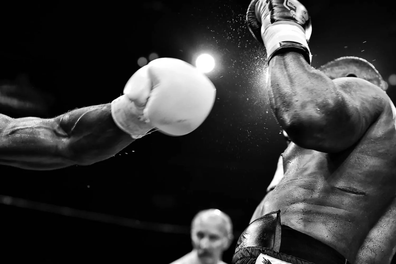 Profitable boxing bet online in Parimatch extra short guide